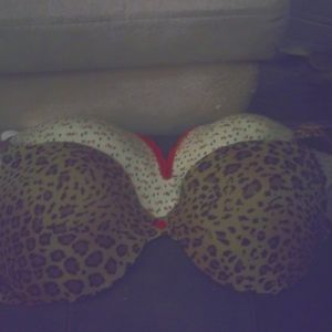 Victoria secret bras 4